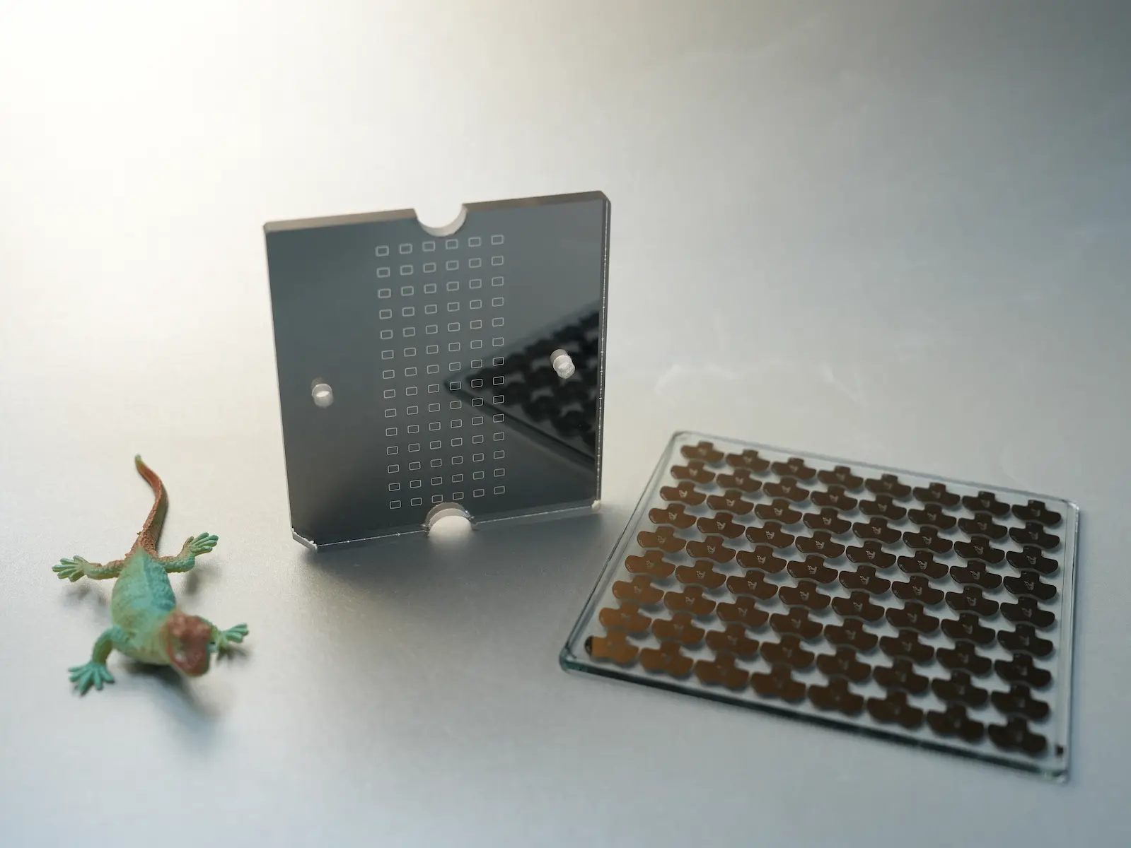 Custom Chrome-Plated Glass & Patterned Substrates